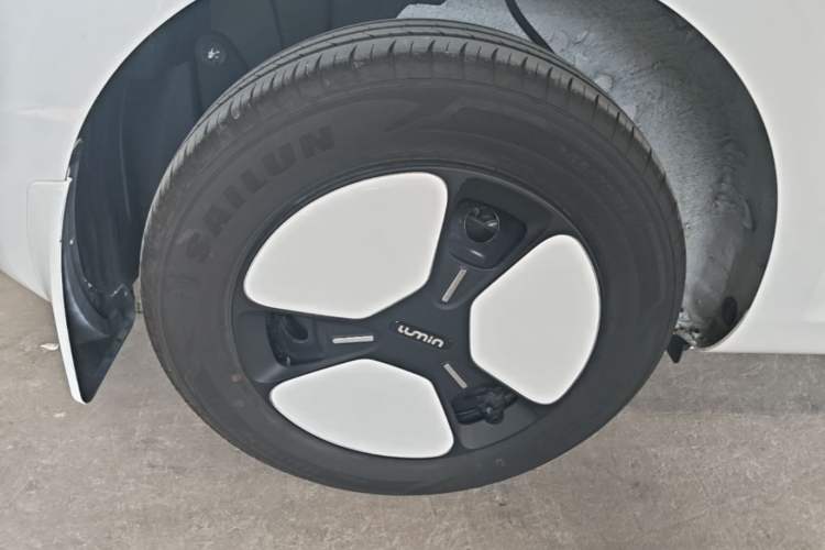 Used CHANGAN NEVO Lumin 2025 205 km Xiangqin Version Right Rear Wheel Hub