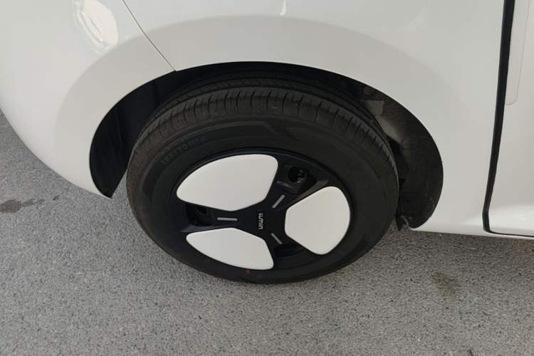 Used CHANGAN NEVO Lumin 2025 205 km Xiangqin Version Right Rear Wheel Hub