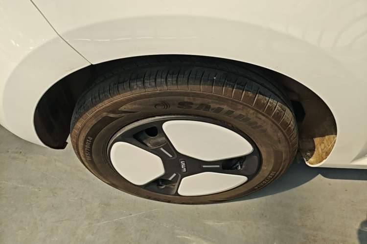 Used CHANGAN NEVO Lumin 2025 301km Honey Dew Edition Right Rear Wheel Hub