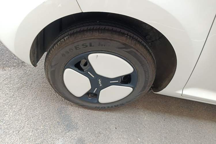 Used CHANGAN NEVO Lumin 2025 205 km Xiangqin Version Right Rear Wheel Hub