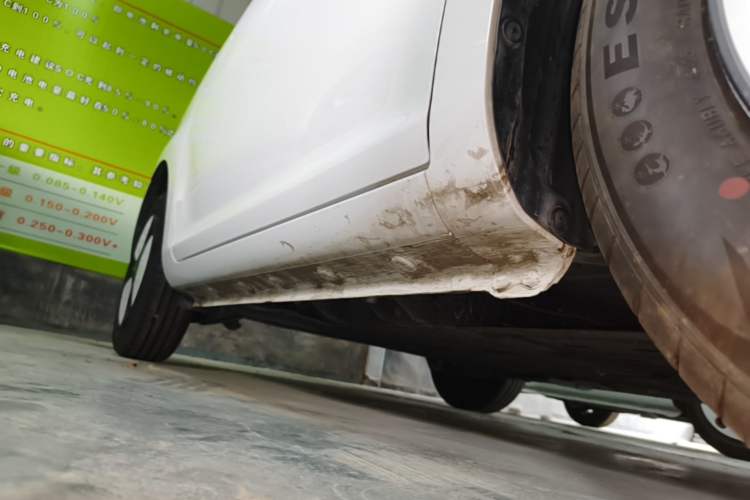 Used CHANGAN NEVO Lumin 2025 205 km Xiangqin Version Right Side Sill
