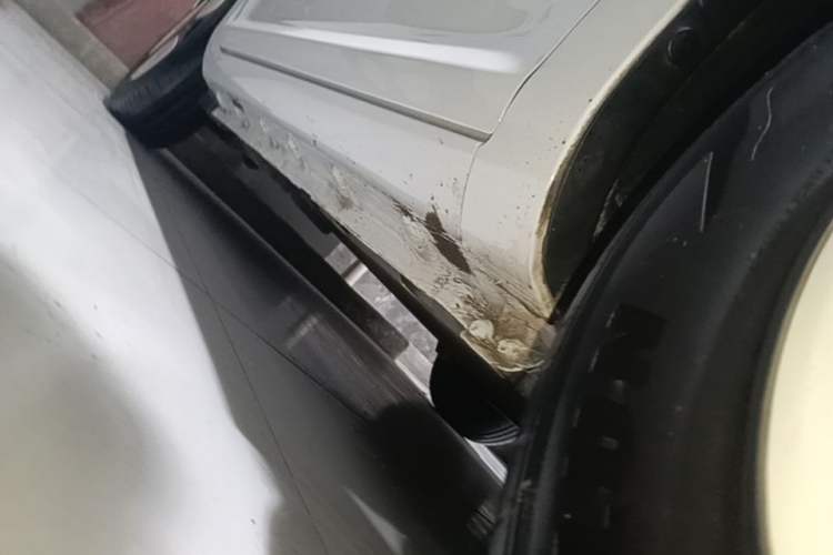 Used CHANGAN NEVO Lumin 2025 301km Honey Dew Edition Right Side Sill