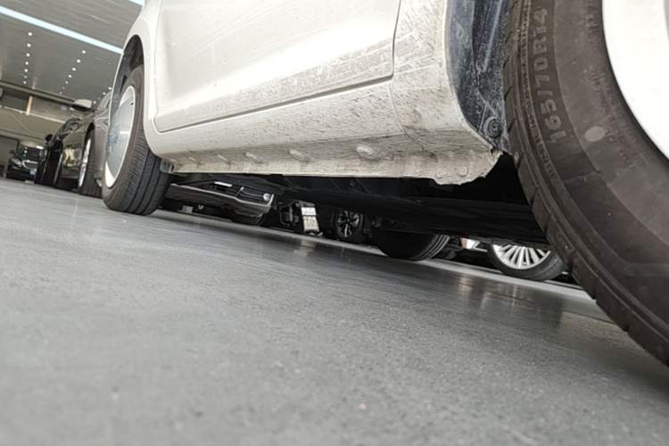 Used CHANGAN NEVO Lumin 2025 205 km Xiangqin Version Right Side Sill