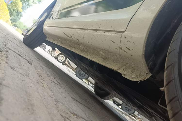 Used CHANGAN NEVO Lumin 2025 205 km Xiangqin Version Right Side Sill