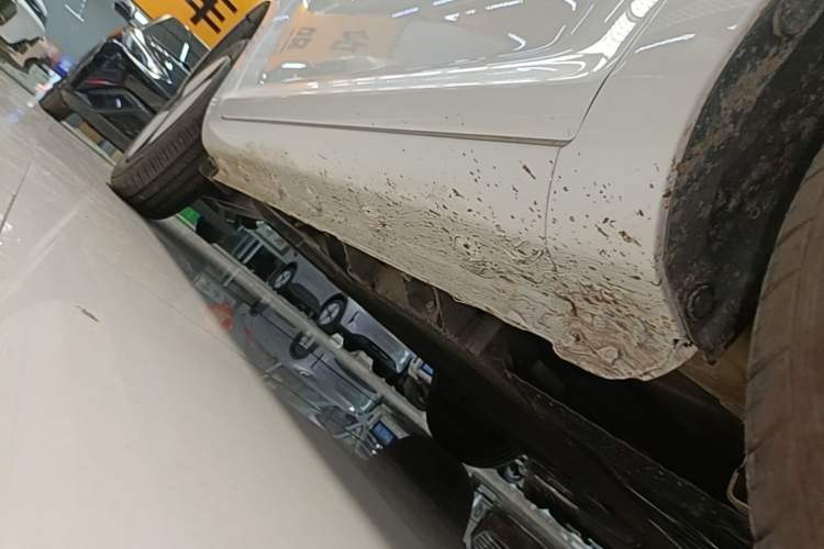 Used CHANGAN NEVO Lumin 2025 205 km Xiangqin Version Right Side Sill