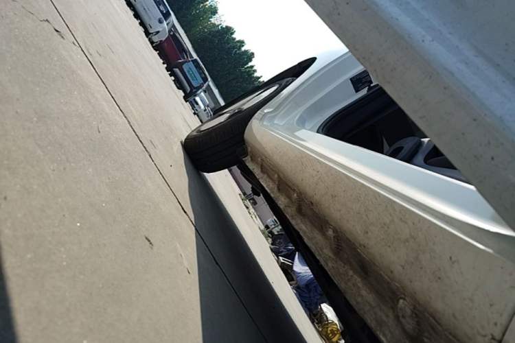 Used CHANGAN NEVO Lumin 2025 205 km Xiangqin Version Right Side Sill