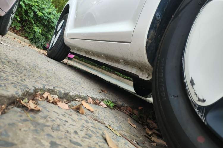 Used CHANGAN NEVO Lumin 2025 301km Honey Dew Edition Right Side Sill