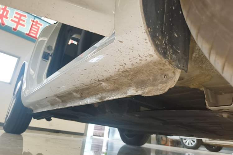 Used CHANGAN NEVO Lumin 2025 205 km Xiangqin Version Right Side Sill