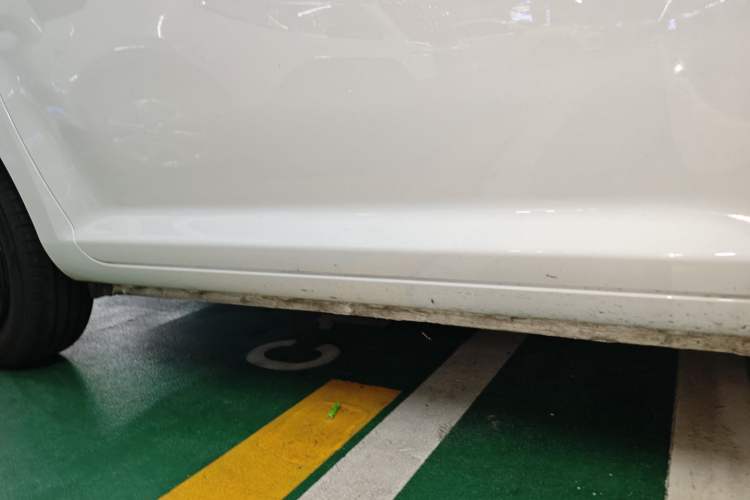 Used CHANGAN NEVO Lumin 2025 205 km Xiangqin Version Right Side Sill