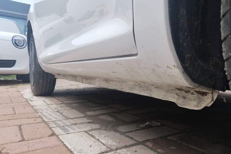 Used CHANGAN NEVO Lumin 2025 205 km Xiangqin Version Right Side Sill