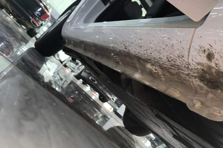 Used CHANGAN NEVO Lumin 2025 205 km Xiangqin Version Right Side Sill