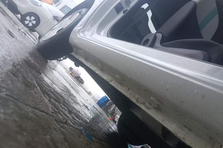 Used CHANGAN NEVO Lumin 2025 210 km Fragrant Edition Right Side Sill