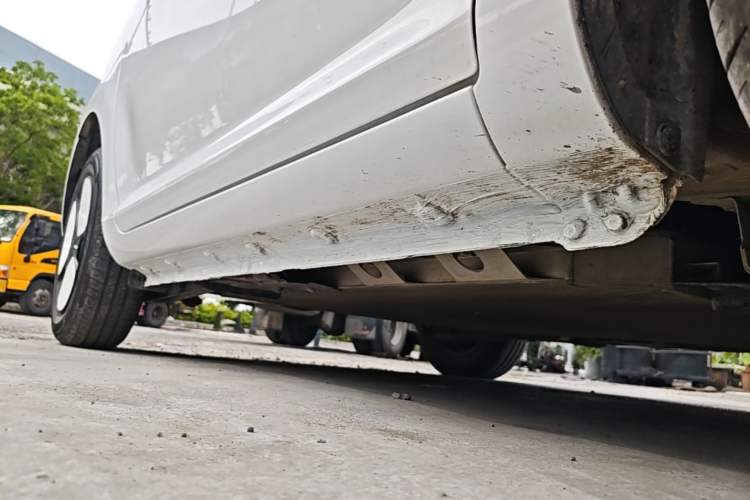 Used CHANGAN NEVO Lumin 2025 301km Honey Dew Edition Right Side Sill