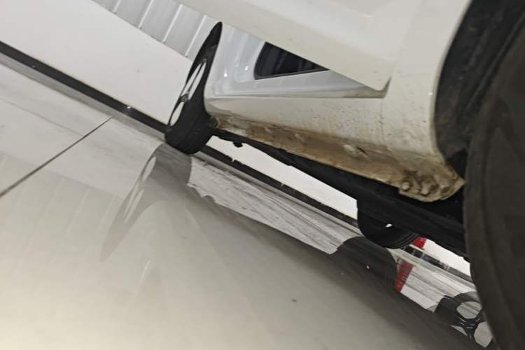 Used CHANGAN NEVO Lumin 2025 205 km Xiangqin Version Right Side Sill