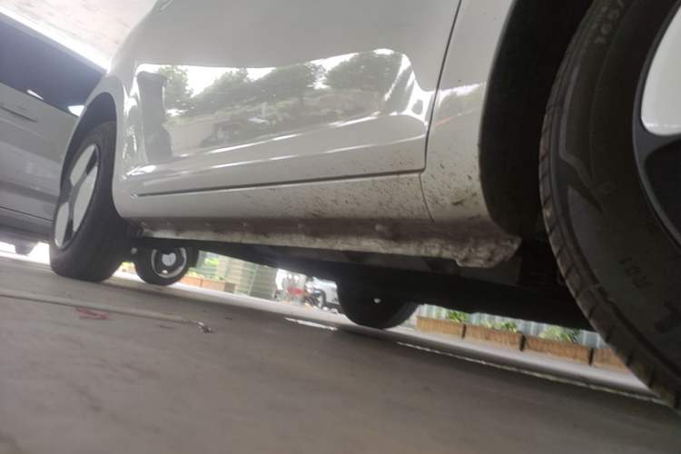 Used CHANGAN NEVO Lumin 2025 301km Honey Dew Edition Right Side Sill