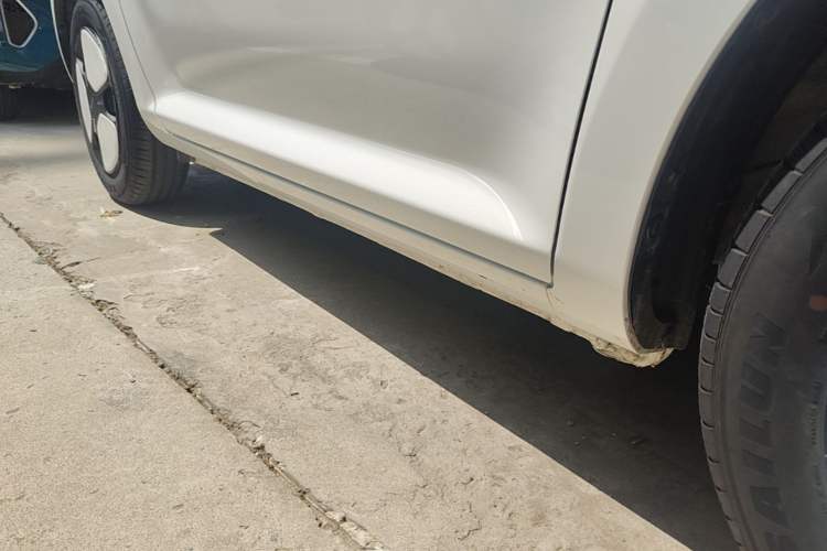 Used CHANGAN NEVO Lumin 2025 205 km Xiangqin Version Right Side Sill