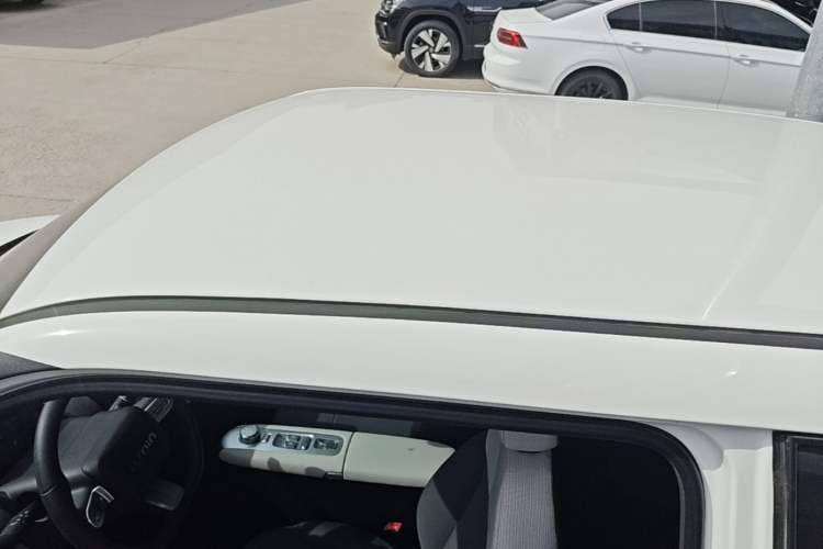 Used CHANGAN NEVO Lumin 2025 205 km Xiangqin Version Roof