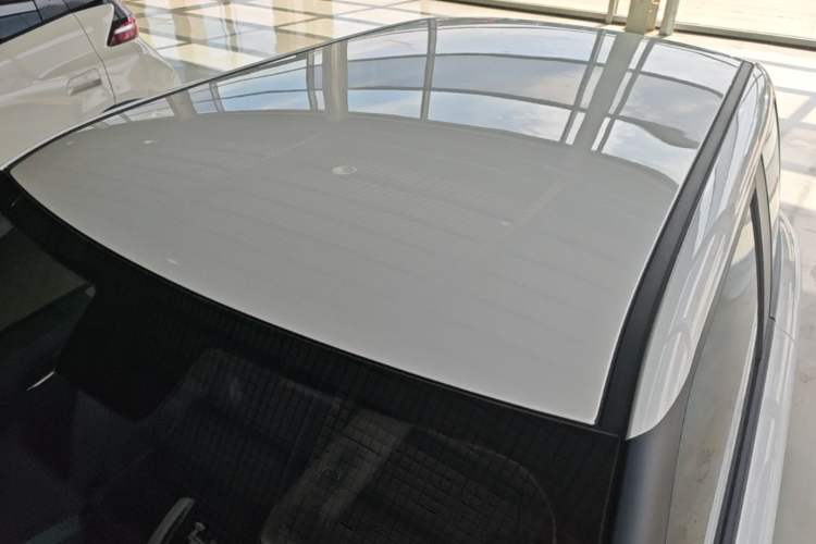Used CHANGAN NEVO Lumin 2025 205 km Xiangqin Version Roof