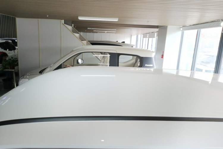 Used CHANGAN NEVO Lumin 2025 205 km Xiangqin Version Roof