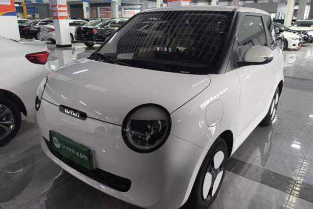 Used CHANGAN NEVO Lumin 2025 205 km Xiangqin Version