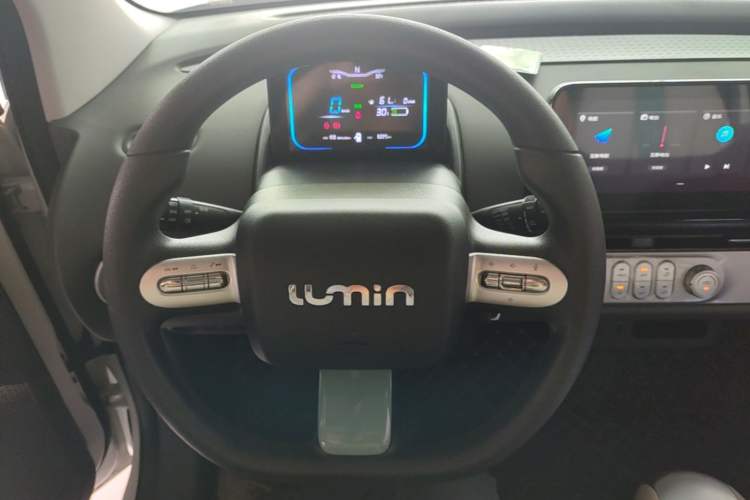Used CHANGAN NEVO Lumin 2025 205 km Xiangqin Version Steering Wheel
