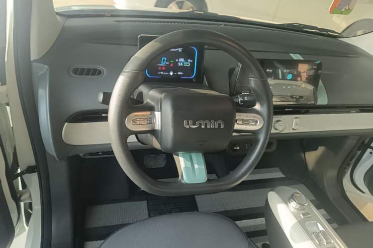 Used CHANGAN NEVO Lumin 2025 205 km Xiangqin Version Steering Wheel