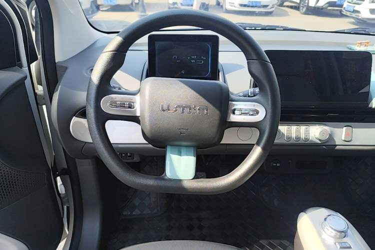 Used CHANGAN NEVO Lumin 2025 205 km Xiangqin Version Steering Wheel