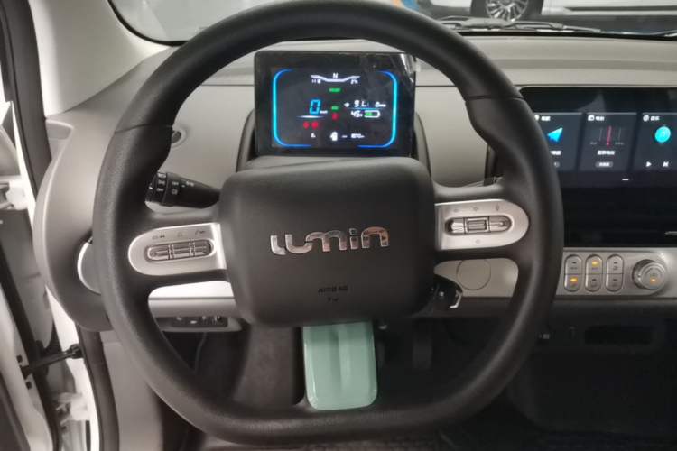 Used CHANGAN NEVO Lumin 2025 205 km Xiangqin Version Steering Wheel