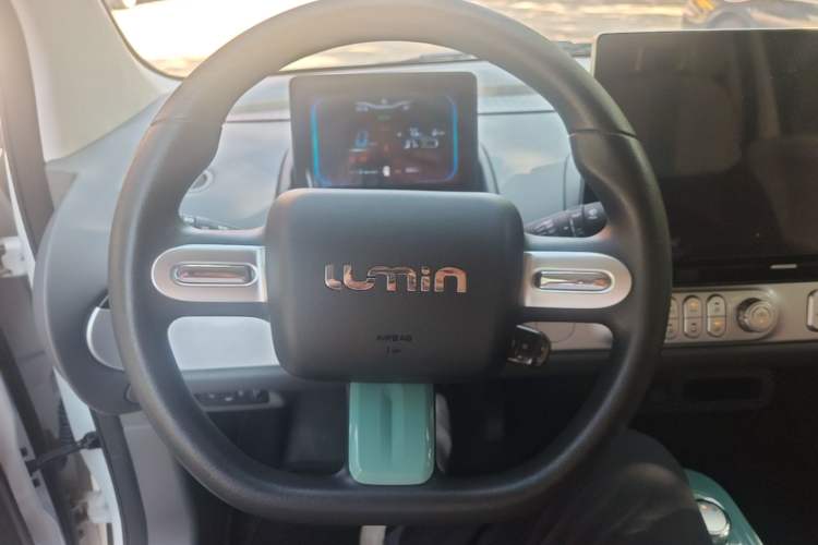Used CHANGAN NEVO Lumin 2025 205km Refreshing Edition Steering Wheel