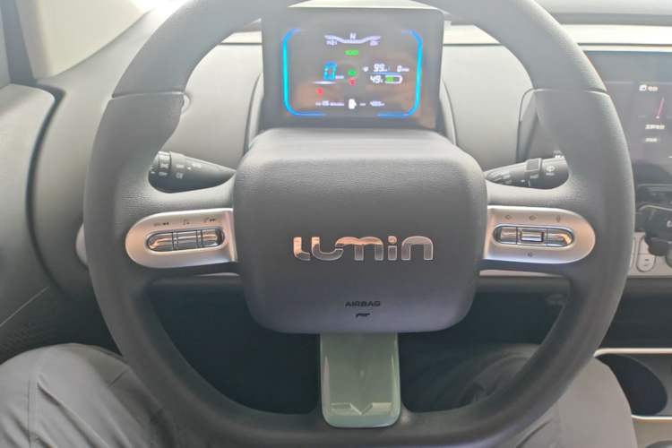 Used CHANGAN NEVO Lumin 2025 205 km Xiangqin Version Steering Wheel
