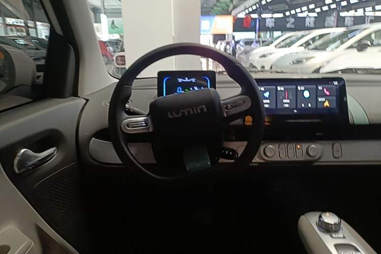 Used CHANGAN NEVO Lumin 2025 205 km Xiangqin Version Steering Wheel