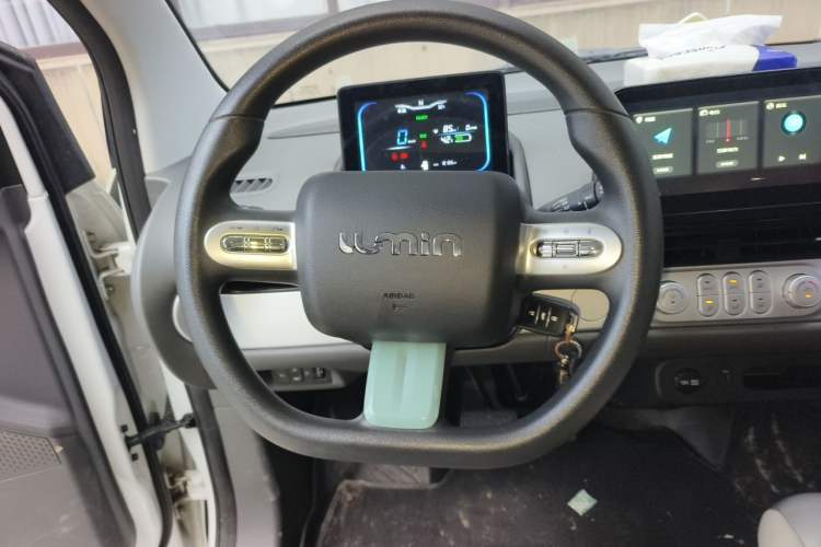 Used CHANGAN NEVO Lumin 2025 205 km Xiangqin Version Steering Wheel
