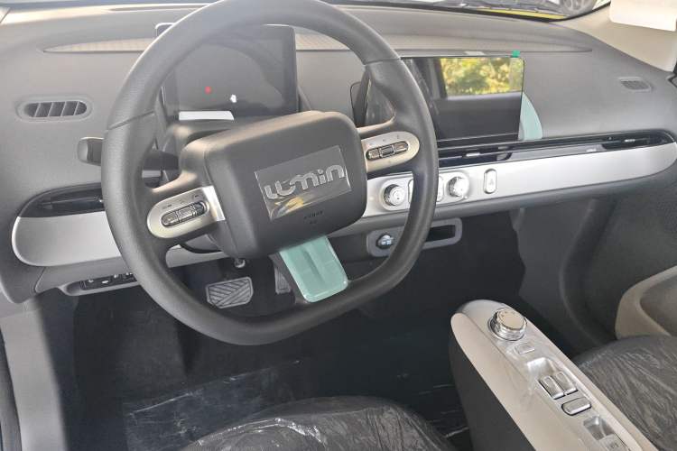 Used CHANGAN NEVO Lumin 2025 205 km Xiangqin Version Steering Wheel