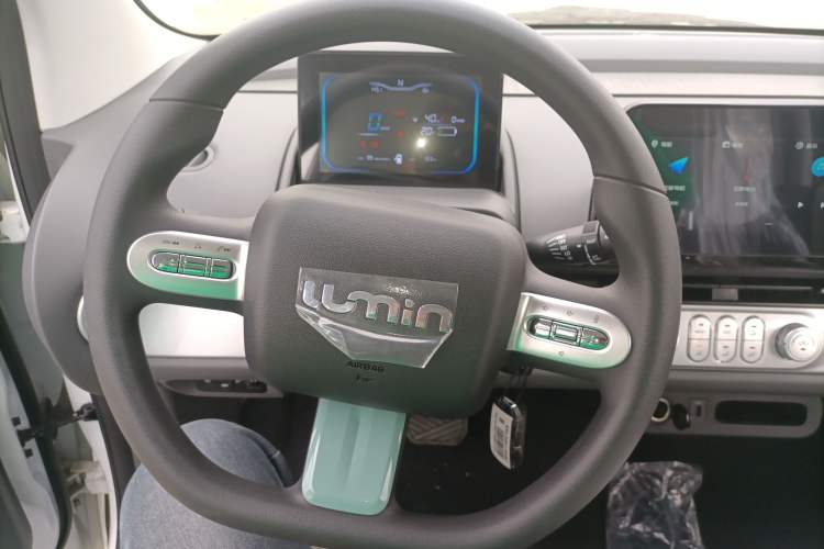 Used CHANGAN NEVO Lumin 2025 205 km Xiangqin Version Steering Wheel