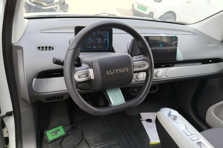 Used CHANGAN NEVO Lumin 2025 205 km Xiangqin Version Steering Wheel