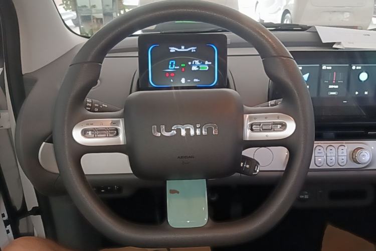 Used CHANGAN NEVO Lumin 2025 205 km Xiangqin Version Steering Wheel