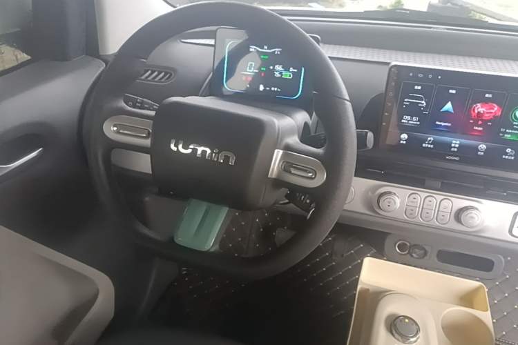 Used CHANGAN NEVO Lumin 2025 210 km Fragrant Edition Steering Wheel