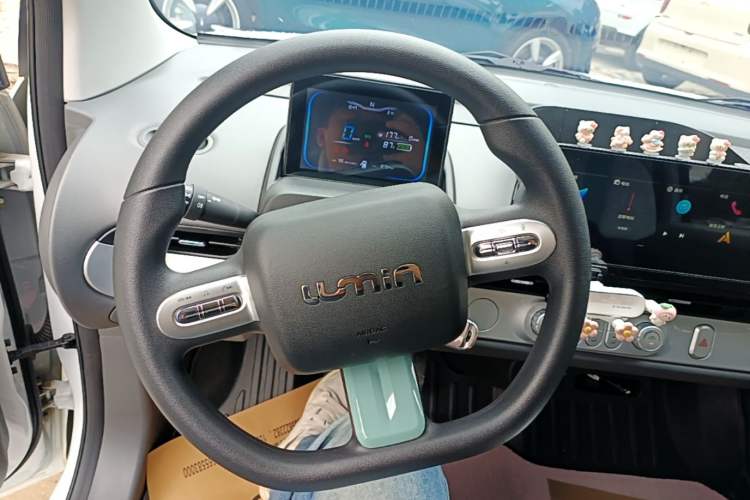 Used CHANGAN NEVO Lumin 2025 205 km Xiangqin Version Steering Wheel