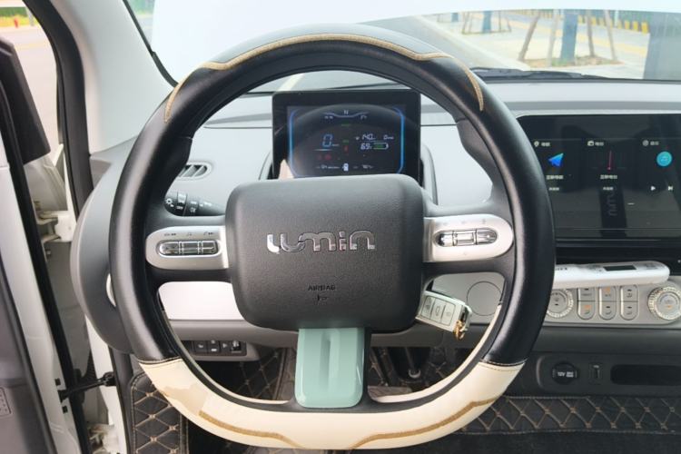 Used CHANGAN NEVO Lumin 2025 205 km Xiangqin Version Steering Wheel