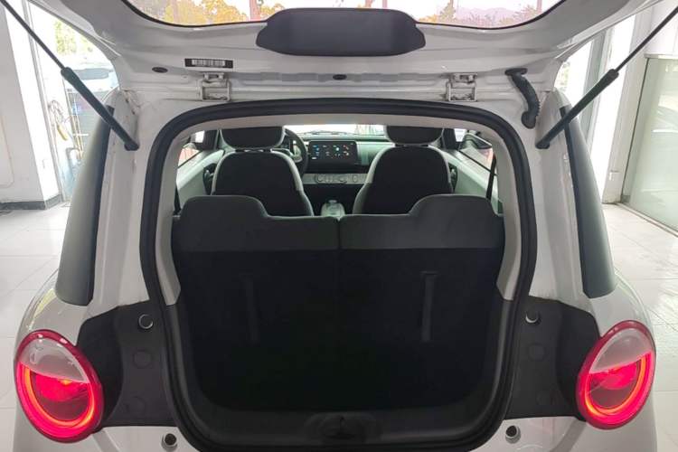 Used CHANGAN NEVO Lumin 2025 205 km Xiangqin Version Trunk
