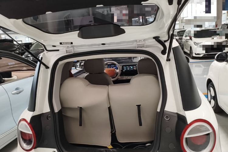 Used CHANGAN NEVO Lumin 2025 301km Honey Dew Edition Trunk