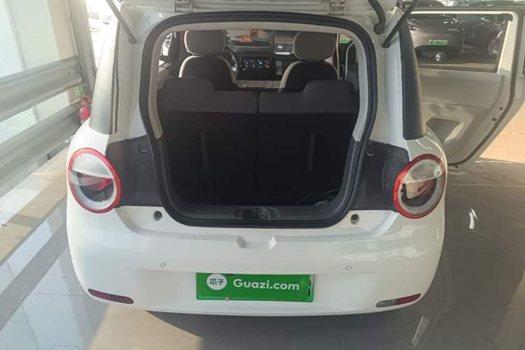 Used CHANGAN NEVO Lumin 2025 205 km Xiangqin Version Trunk