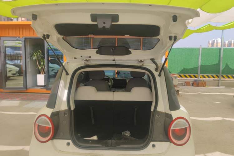 Used CHANGAN NEVO Lumin 2025 301km Honey Dew Edition Trunk