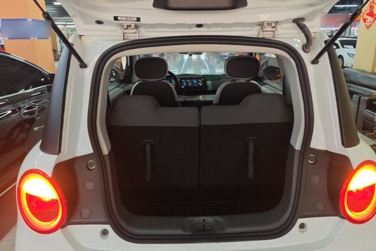 Used CHANGAN NEVO Lumin 2025 205km Refreshing Edition Trunk