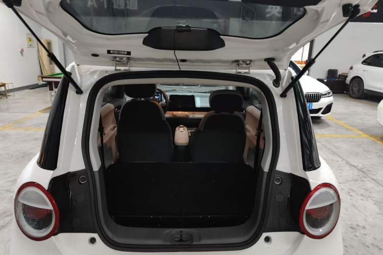 Used CHANGAN NEVO Lumin 2025 205 km Xiangqin Version Trunk