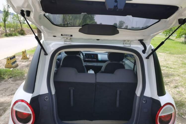 Used CHANGAN NEVO Lumin 2025 205 km Xiangqin Version Trunk
