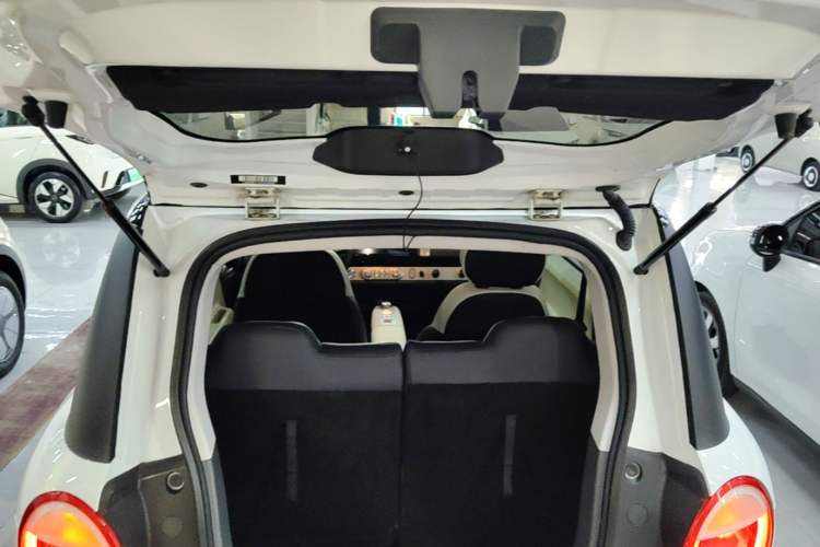 Used CHANGAN NEVO Lumin 2025 205 km Xiangqin Version Trunk