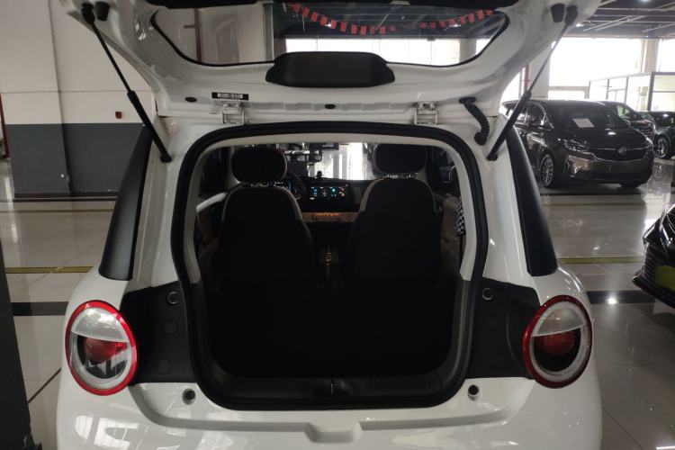 Used CHANGAN NEVO Lumin 2025 205km Refreshing Edition Trunk