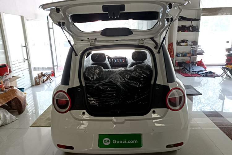 Used CHANGAN NEVO Lumin 2025 205 km Xiangqin Version Trunk