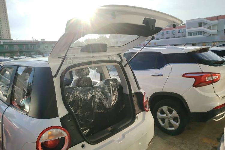Used CHANGAN NEVO Lumin 2025 205km Refreshing Edition Trunk